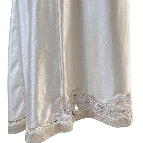 Vintage 70s Creamy White Satin Nylon Lace & Bow Full Slip Dress Women's Size M - Picture 6 of 8